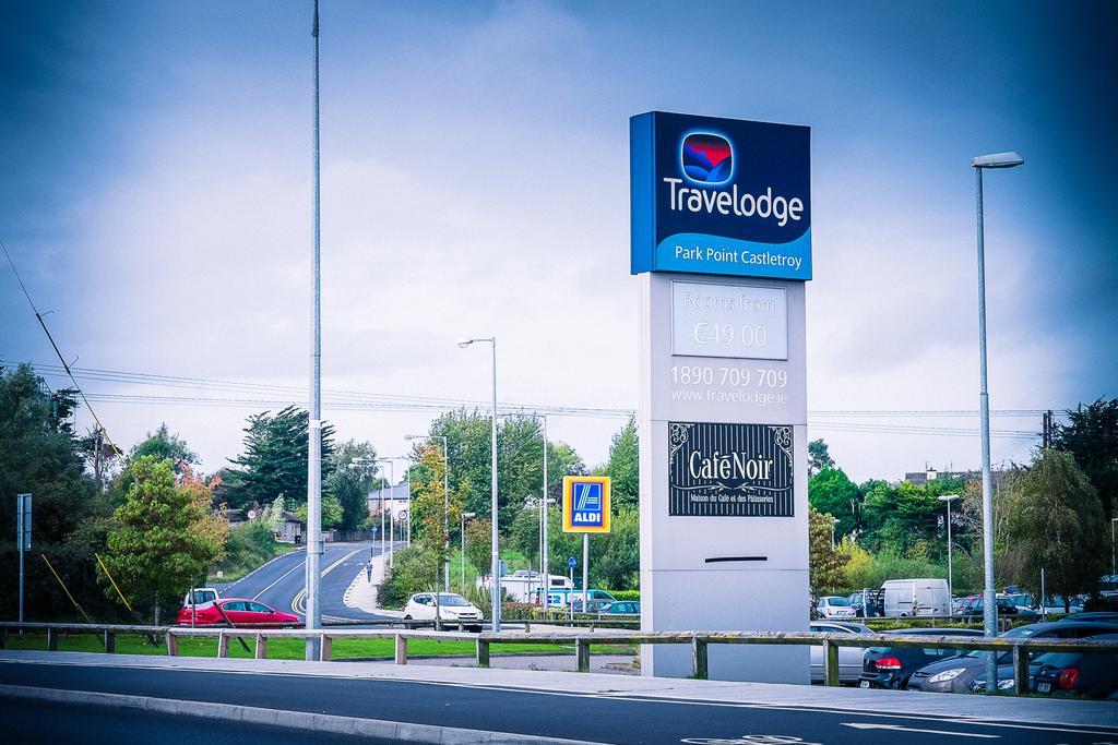 Travelodge Limerick Castletroy Esterno foto
