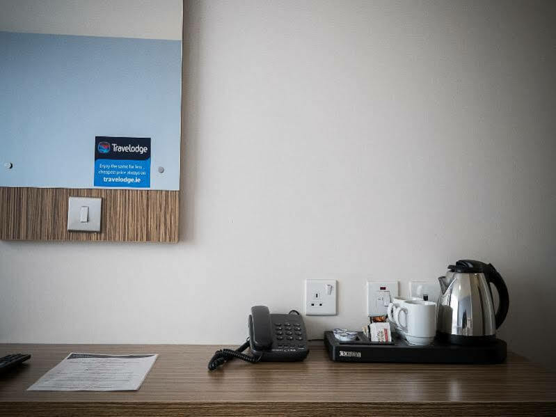 Travelodge Limerick Castletroy Esterno foto